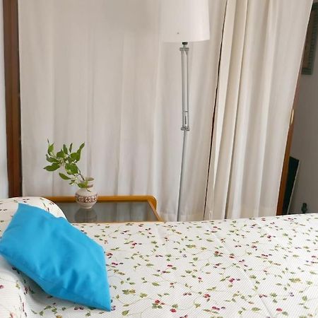 Casa Soleada En Calle Tranquila Севиля Екстериор снимка