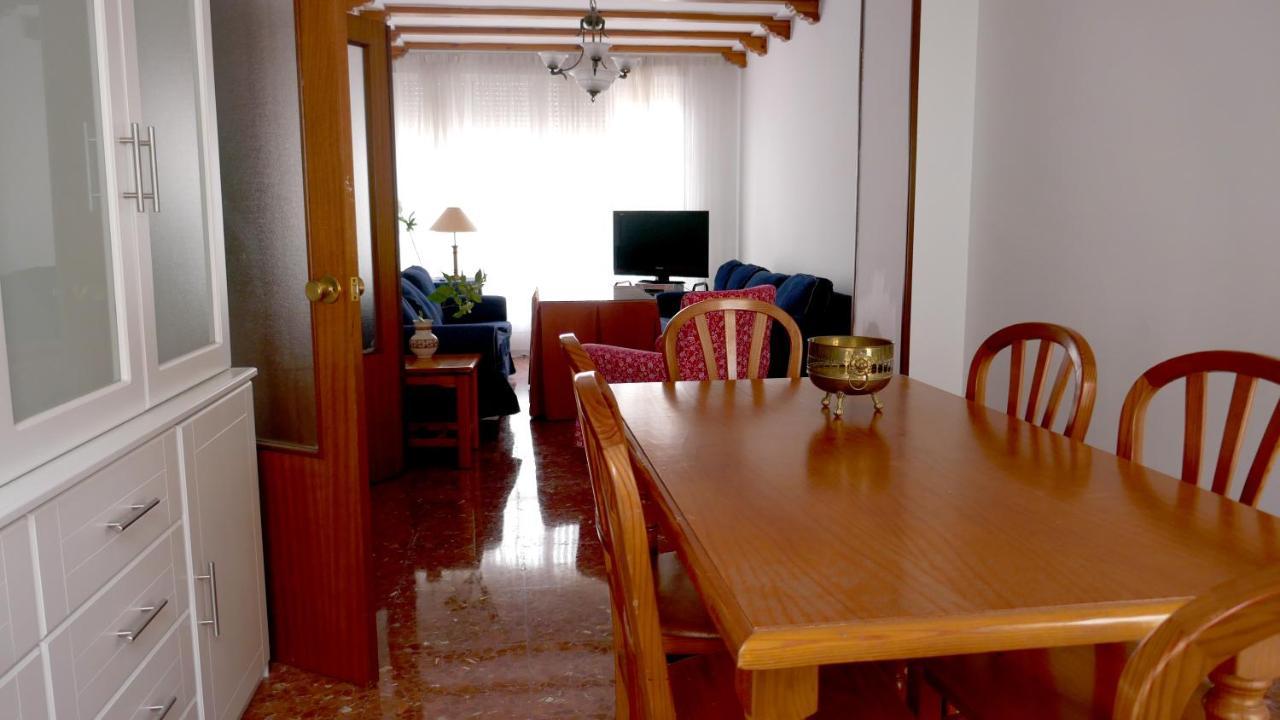 Casa Soleada En Calle Tranquila Севиля Екстериор снимка